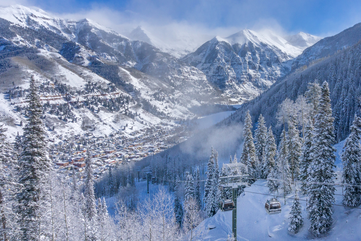 gondola winter