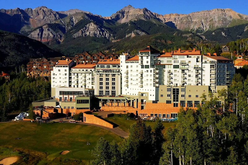Save 15% at The Peaks Resort & Spa This Summer
