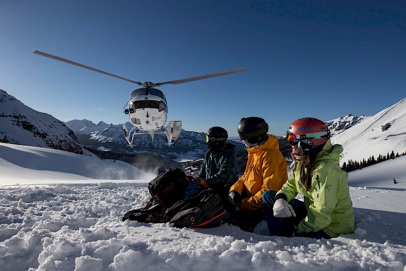 Helicopter Skiing